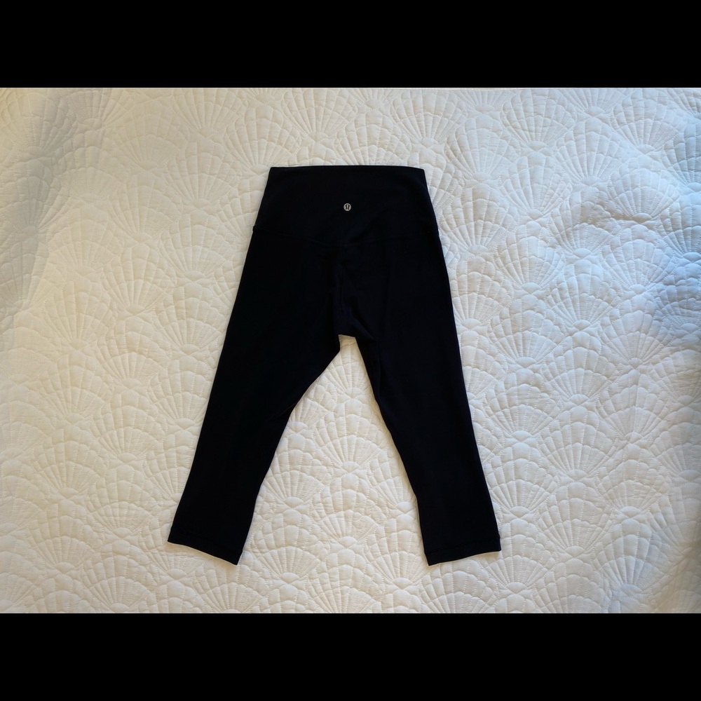 Lululemon align cropped leggings, black, size 4